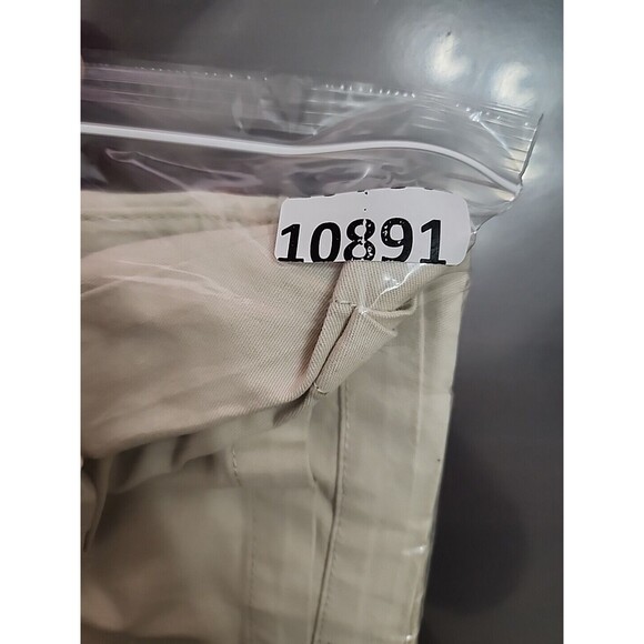Old Navy Slim Built-In Flex Rotation Chino Shorts Mens 38 Tall Beige Stretch NEW - Picture 10 of 10